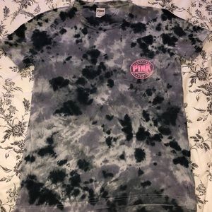 PINK Victoria’s Secret Short Sleeve T-Shirt